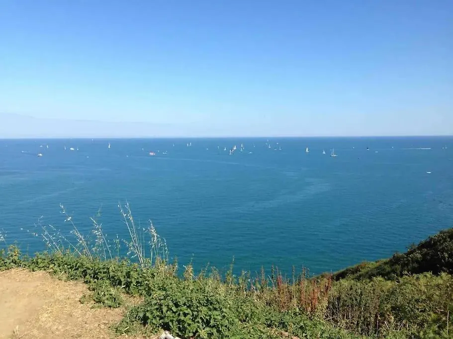 Magnifique Vue Mer, Plage & Gr34 Plérin