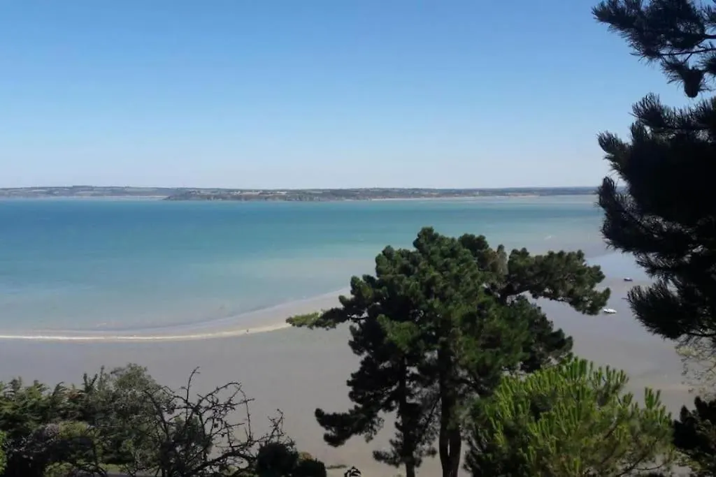Magnifique Vue Mer, Plage & Gr34 Plérin