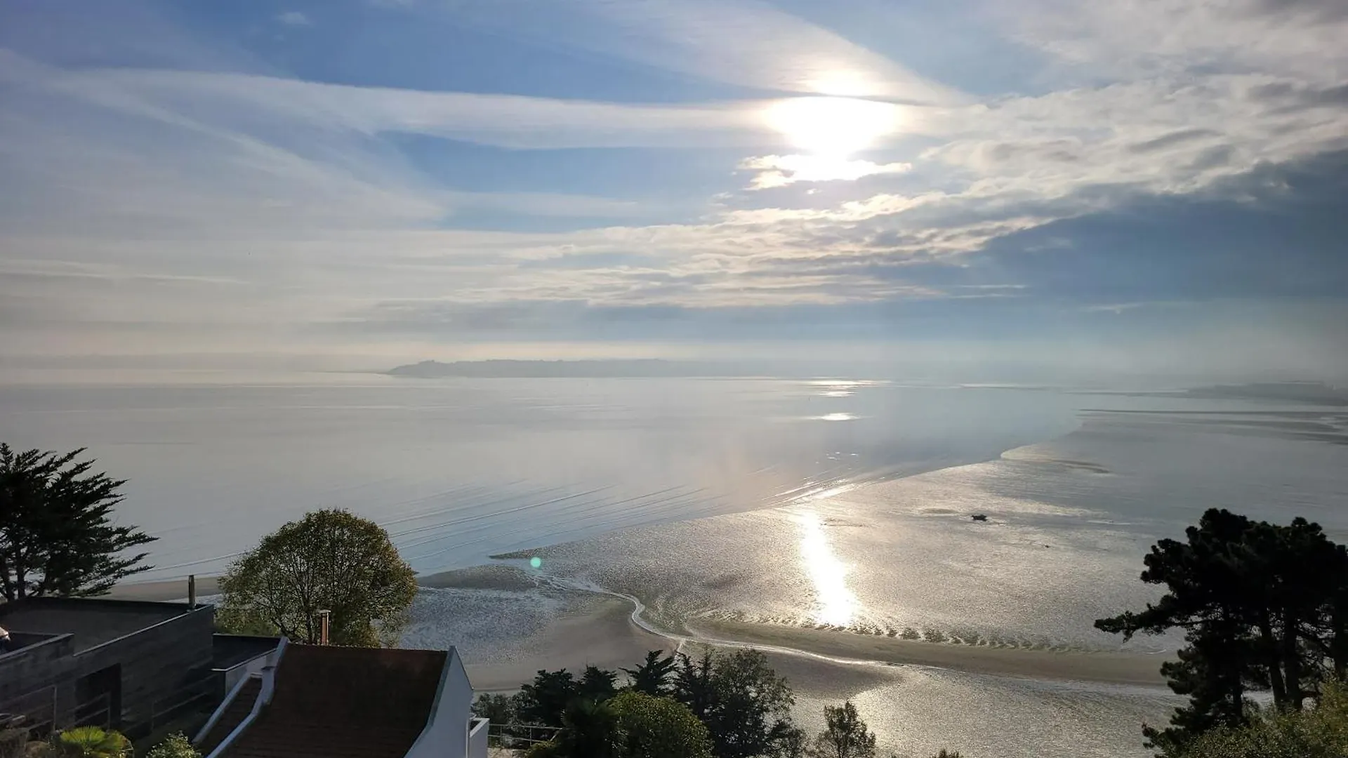 Magnifique Vue Mer, Plage & Gr34 Plérin